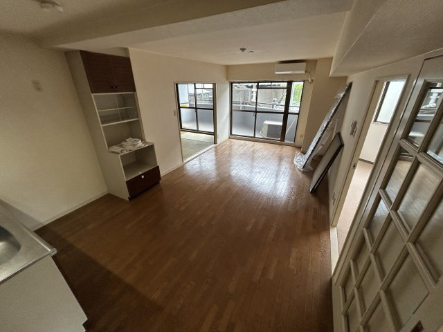 グランドシャトー西明石の居間・リビング