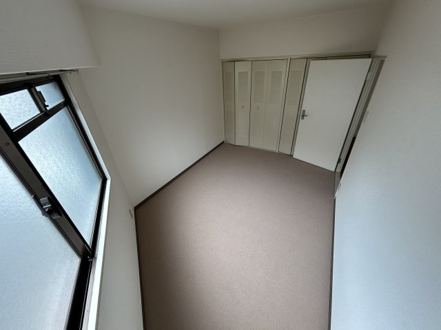 グランドシャトー西明石の洋室