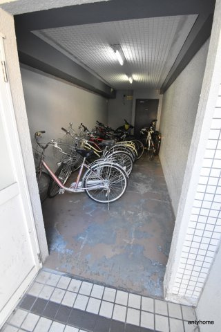 リヒテンハイム　仲介手数料無料の駐車場