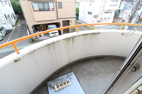 【バルコニー】 | サンテラス三鷹台