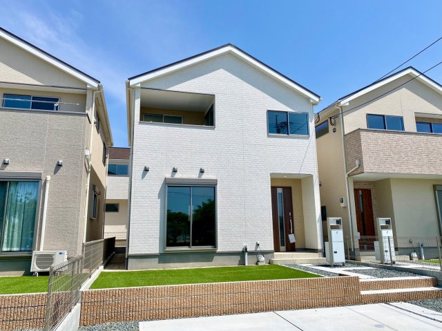 久留米市三潴町高三潴の新築一戸建の外観