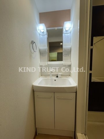 シバヤ中津の独立洗面台|独立洗面化粧台が付いています