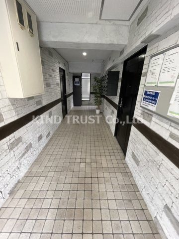 シバヤ中津のロビー|毎日通るロビーはこのようになっています