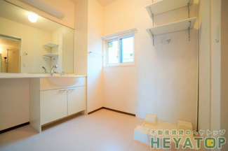 【設備】 | 室内洗濯機置き場（同仕様写真）