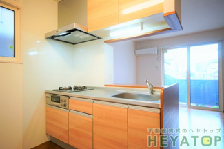 【キッチン】 | システムキッチン完備（同仕様写真）