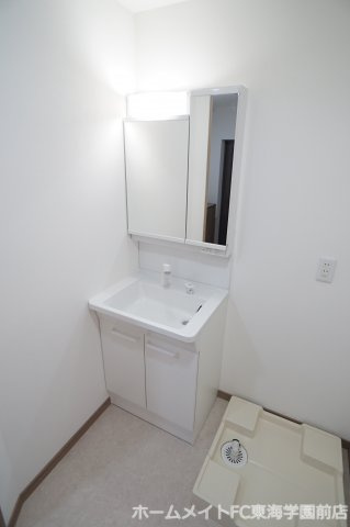 ブロッサムビルの独立洗面台