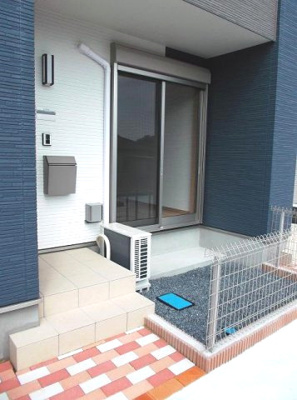 【エントランス】 | ヴィヴァーチェ