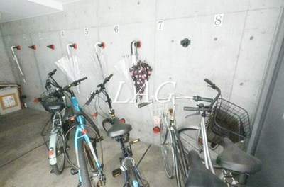 【その他共用部分】 | アーバイル新宿西落合 | 駐輪場です。
