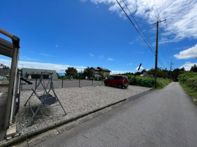 【前面道路含む現地写真】 | 大津市八屋戸ドッグランのあるデザイン住宅