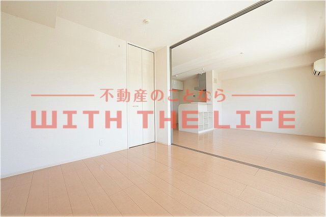 ウィズテリア【キャッシュバック対象物件】の洋室|広々とした洋室です