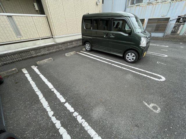 アネーロ・チヨの駐車場