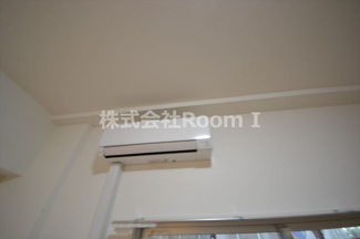 【設備】 | ラシーヌ瓦屋町 | エアコンです。