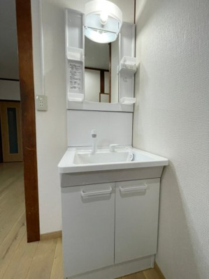 【洗面所】 | 柳原貸家