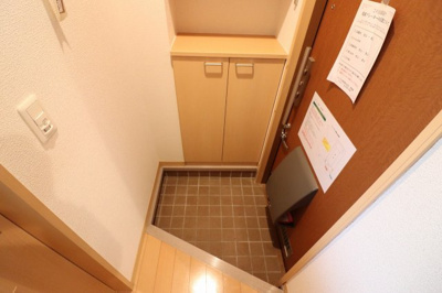 【玄関】 | シャーメゾン城東