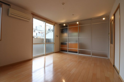 【居間・リビング】 | シャーメゾン城東