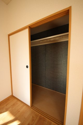 【収納】 | ベルシオン桜町B | ※前回募集時の写真です