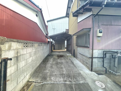 【駐車場】 | 行田市藤原町  中古住宅 | 現地(2022.9撮影)