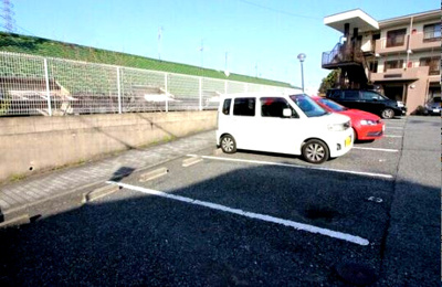 【駐車場】 | グリーンヒルズ