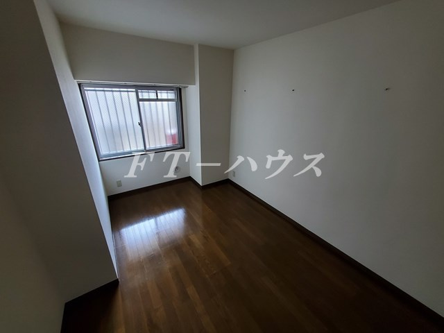コンフォート津田沼壱番館の居間・リビング