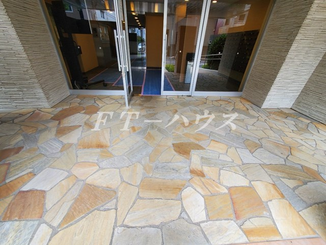 コンフォート津田沼壱番館のロビー