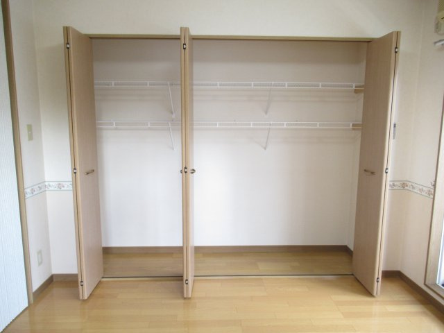 シャルム千歳の収納