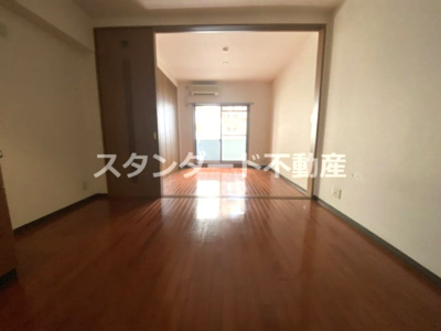 【居間・リビング】 | ランドマークシティ梅田東