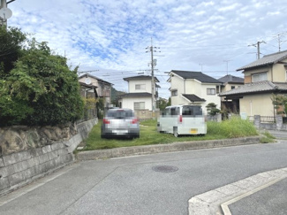 【前面道路含む現地写真】