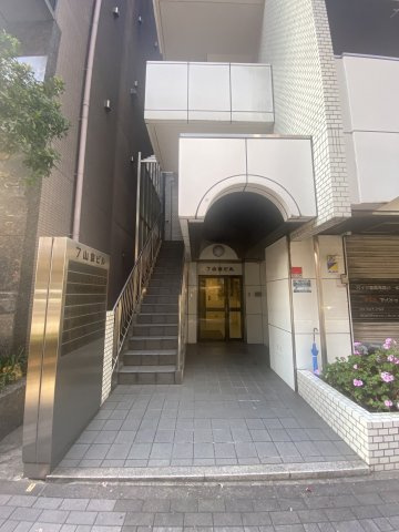 ７山京ビルの外観パース