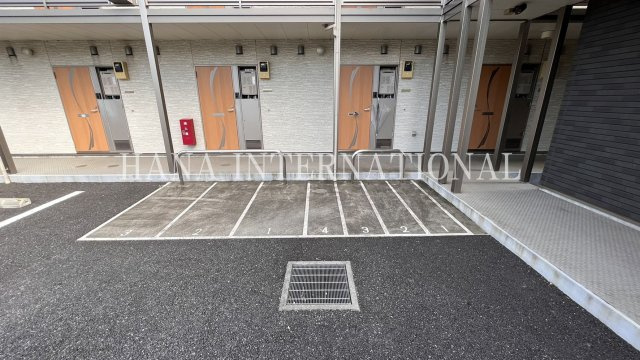 ミランダTDレジデンスの駐車場