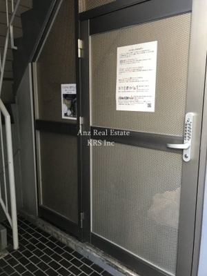 【その他共用部分】 | 大阪新町ＰＯビル | 非常階段下のゴミステーション！暗証番号付きで安心！