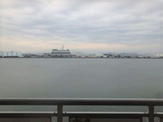 【展望】 | バルコニーからのオーシャンビュー。開放感あふれる景色でほっと癒されます♪