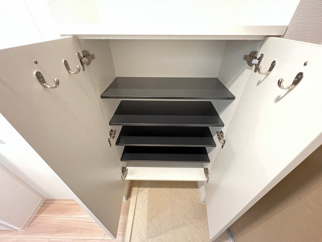 ラシーヌ瓦屋町の収納