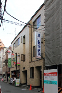 【外観】 | お買い物に便利な立地に位置しております。