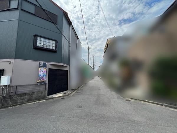 【前面道路含む現地写真】