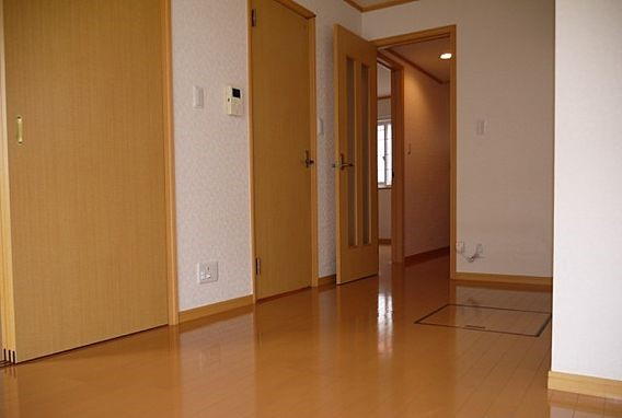 ティファニーの内装|明るい室内です