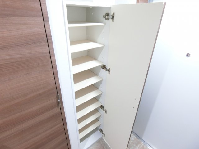Villa Izumi Chuoの収納