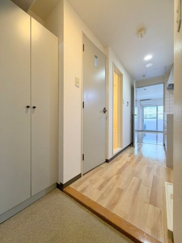 LA PRIMAVILLA地蔵通りの玄関