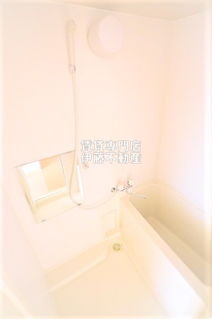 グレイス大曽根の浴室