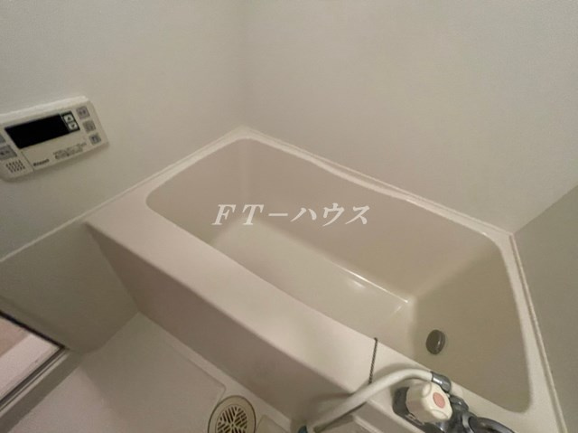 千葉市花見川区幕張本郷１丁目のアパートの浴室