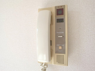 【セキュリティ】 | シャルムN | 事前に来客確認ができるインターホンです。