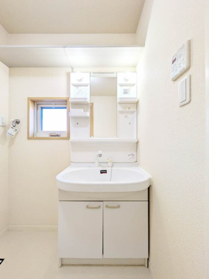 【洗面所】 | シャーメゾン和歌川