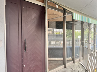 【エントランス】