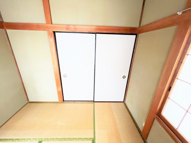 岩田ハイツB棟の和室