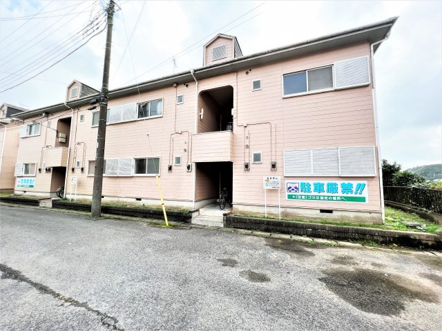 岩田ハイツB棟の外観