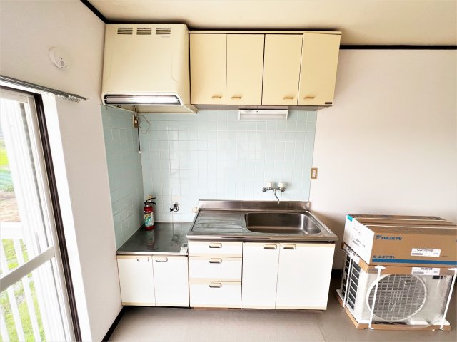 岩田ハイツB棟のキッチン