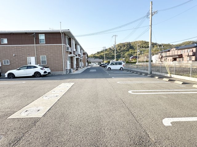 【駐車場】 | リノ小松原　Ⅲ