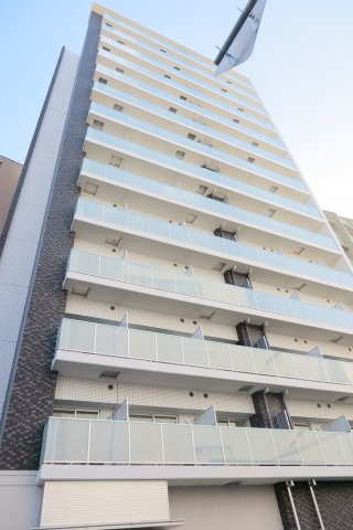 レオンコンフォート難波リオの外観