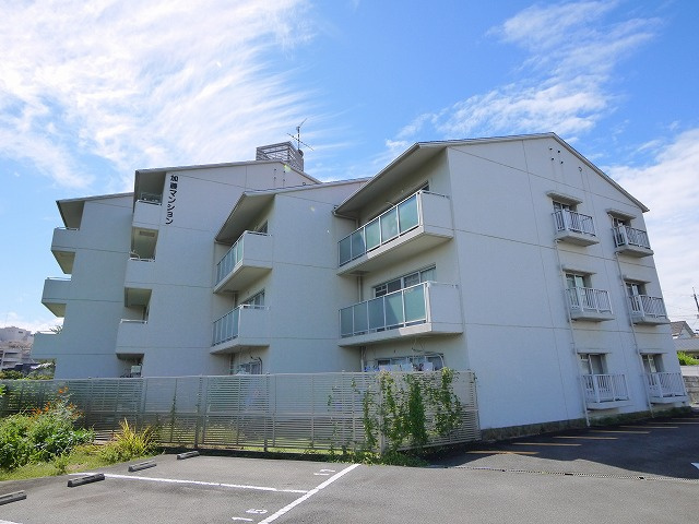 加藤マンションの外観