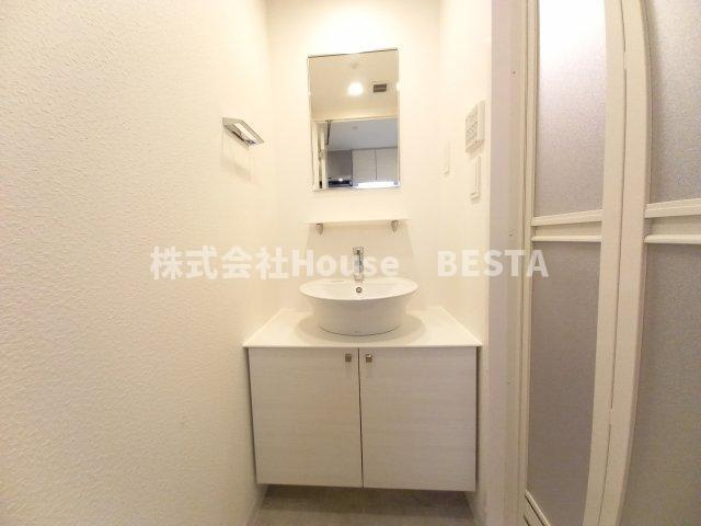 ArtizA王子公園D.C.の独立洗面台