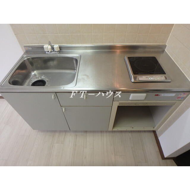 フロンティアⅠＢ棟のキッチン